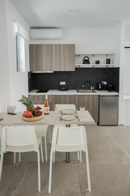 Minoas Suite The Sense Of Luxury Iraklio Exterior foto