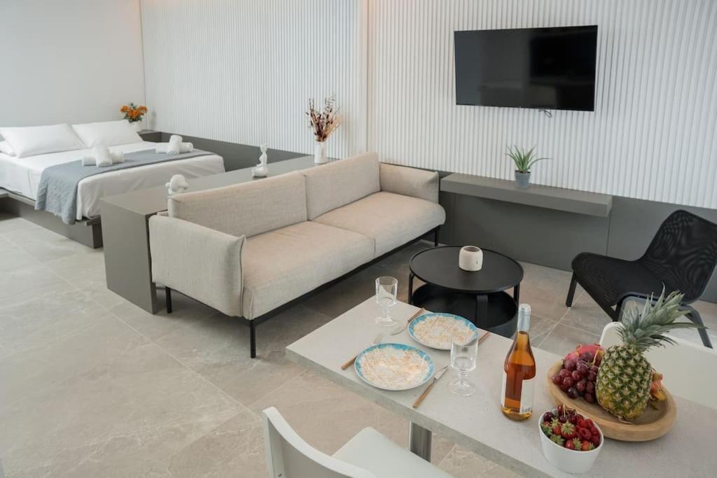 Minoas Suite The Sense Of Luxury Iraklio Exterior foto