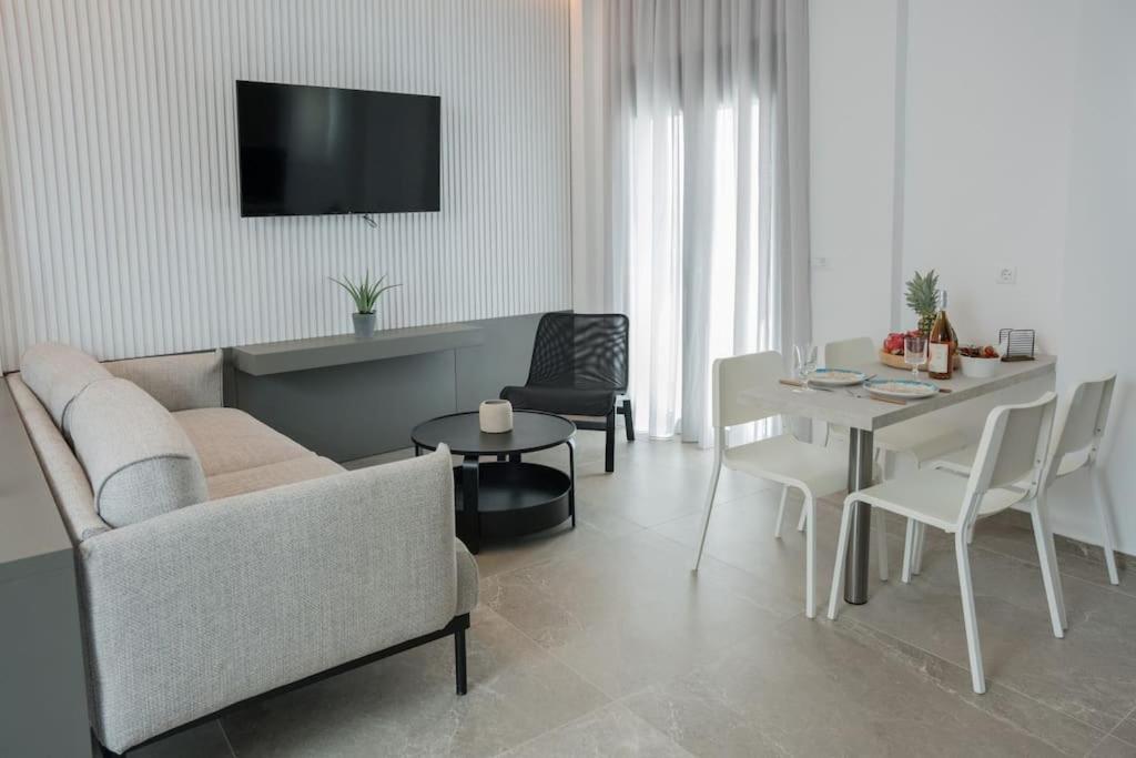Minoas Suite The Sense Of Luxury Iraklio Exterior foto