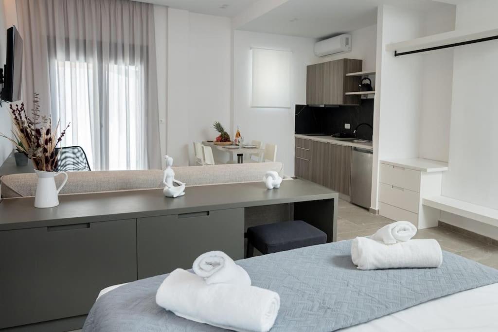 Minoas Suite The Sense Of Luxury Iraklio Exterior foto
