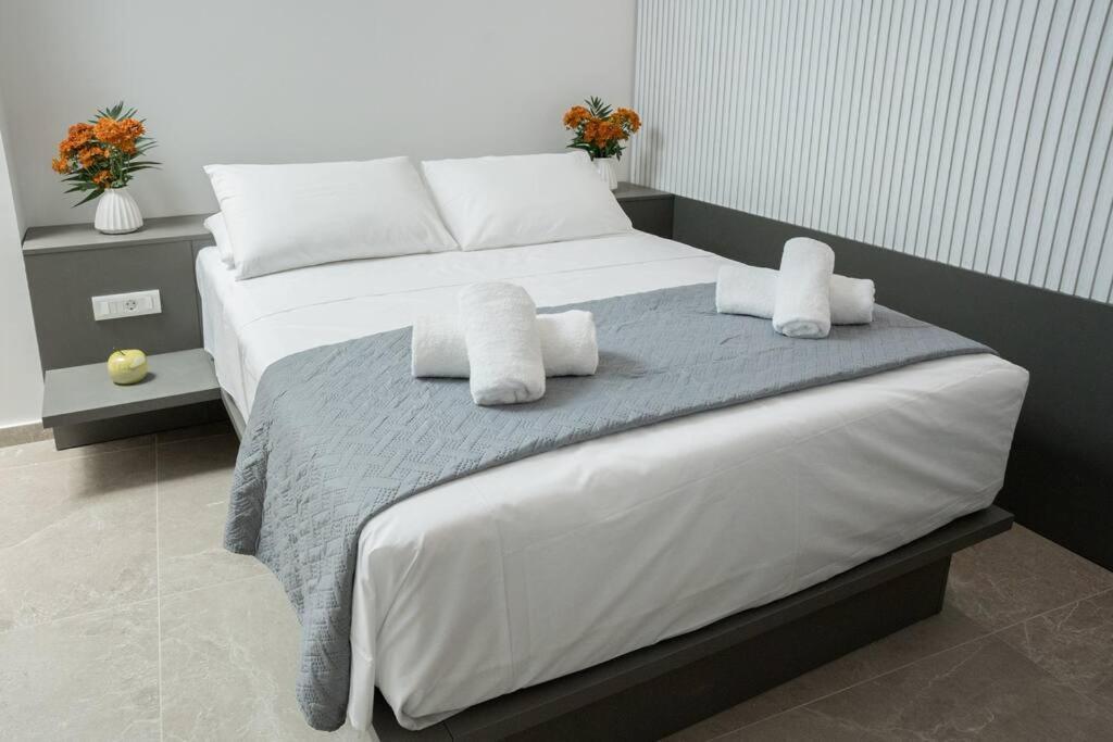 Minoas Suite The Sense Of Luxury Iraklio Exterior foto